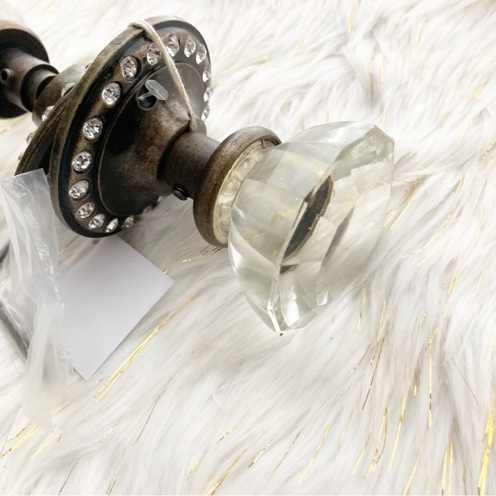 Glass Bronze Door Knob w/Diamond Accent - Picture 6 of 6